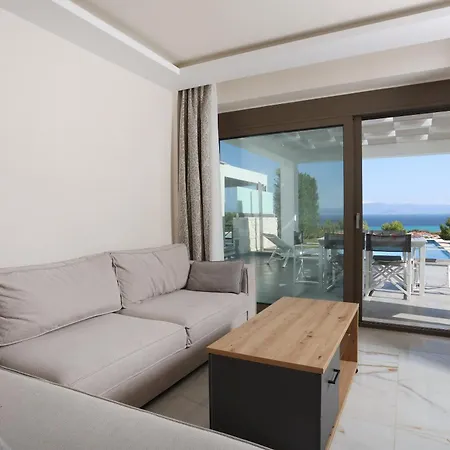 Paradisio - Pool, Sea View, 4bdrms,bbq Villa Hanioti