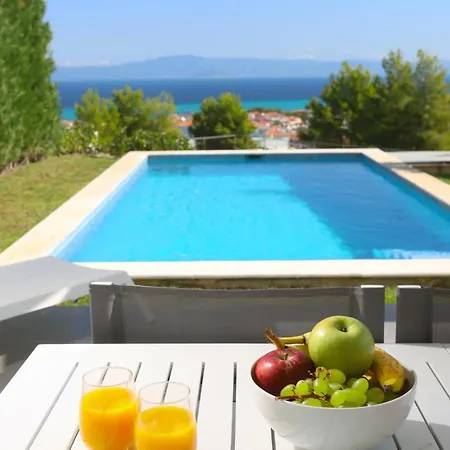 Paradisio - Pool, Sea View, 4bdrms,bbq Hanioti