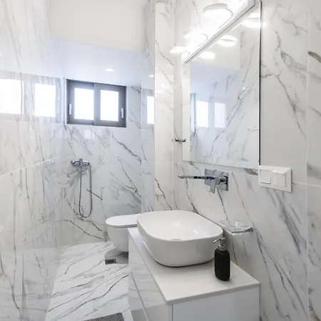 Paradisio - Pool, Sea View, 4bdrms,bbq * Hanioti