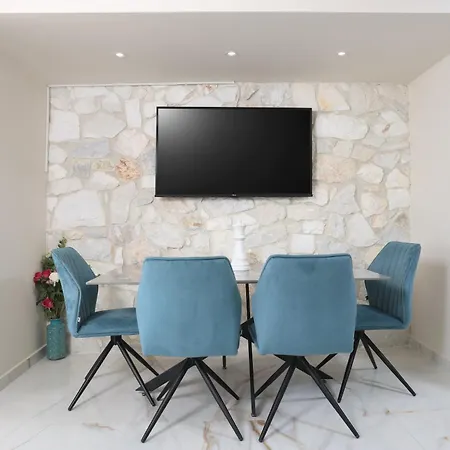 Paradisio - Pool, Sea View, 4bdrms,bbq *