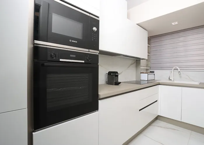 Paradisio - Pool, Sea View, 4bdrms,bbq Chaniotis