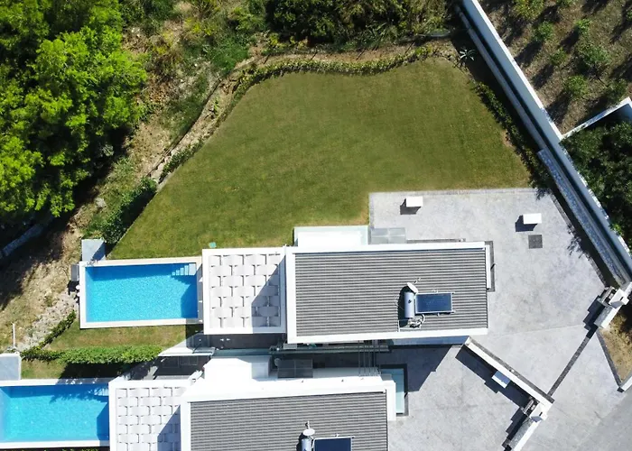 Paradisio - Pool, Sea View, 4bdrms,bbq