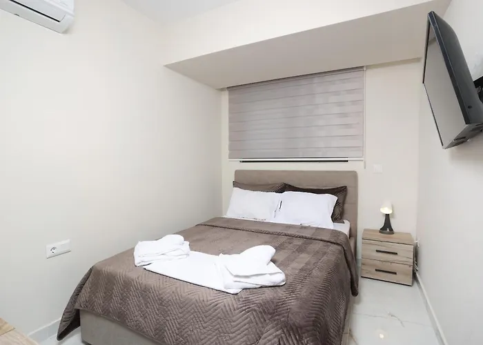 Villa Paradisio - Pool, Sea View, 4bdrms,bbq Chaniotis