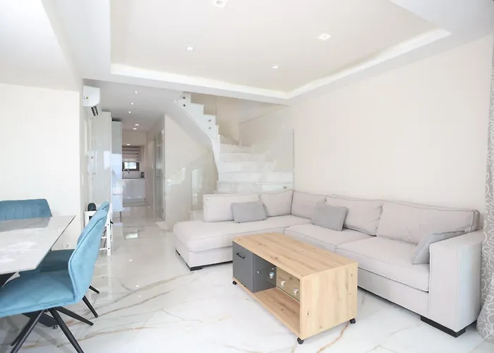 Vila Paradisio - Pool, Sea View, 4bdrms,bbq Chanioti