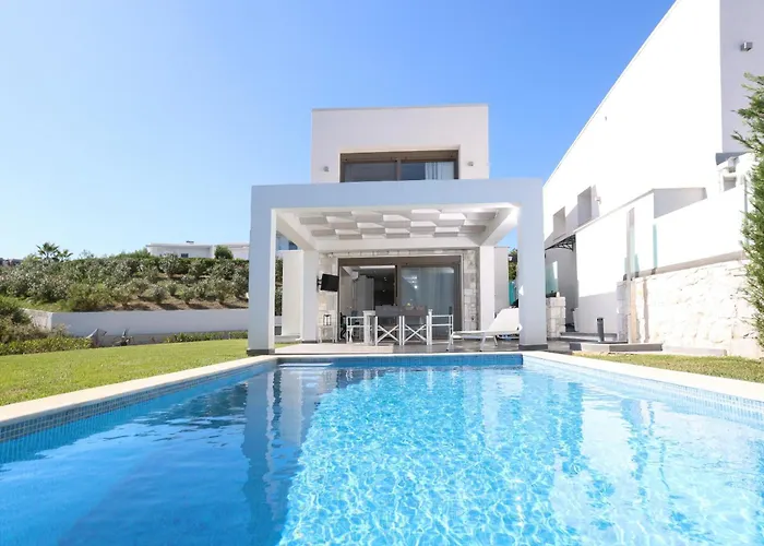 Vila Paradisio - Pool, Sea View, 4bdrms,bbq